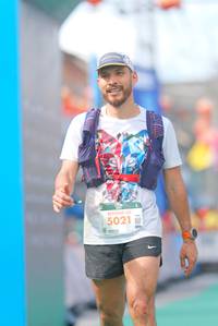 BIB: 5021
                            <button type="button" onclick="openModal(21762712)" class="btn btn-primary btn-sm float-right btn-popup" data-toggle="modal" data-target=".modal-high-quality">
                        <i class="fas fa-shopping-cart"></i> Add to Cart
                    </button>
                                            <button type="button" onclick="isThisMe(21762712, true)" class="btn btn-success btn-sm float-right btn-popup btn-isme hidden" data-toggle="tooltip" data-placement="bottom" title="นี่คือรูปของคุณใช่ไหม คลิกที่นี่เพื่อเอาเข้าอัลบั้ม">
                        <i class="fas fa-plus"></i> Add to album
                    </button>
                    <button type="button" onclick="isThisMe(21762712, false)" class="btn btn-warning btn-sm float-right btn-popup btn-isnotme hidden">
                        <i class="fas fa-ban"></i> Remove from album
                    </button>